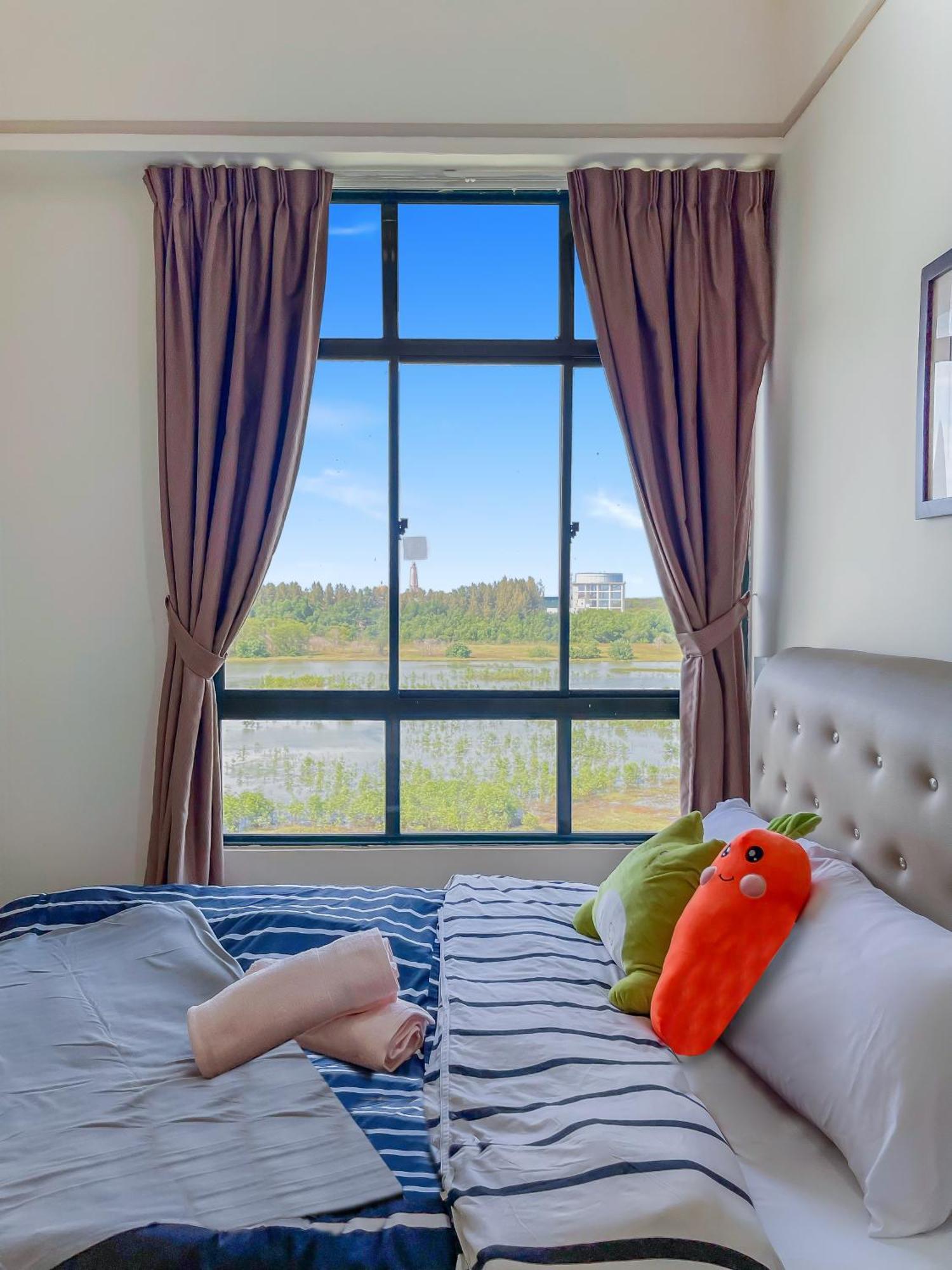 1 Bedroom Apartment, Melaka Cbd Town Center- Hosted By Private Locals Resident, Balcony With City Skyline View Or Seaview, Opposite Malls, Tv Box, 5 Minutes To Jonker Street, Malacca Εξωτερικό φωτογραφία