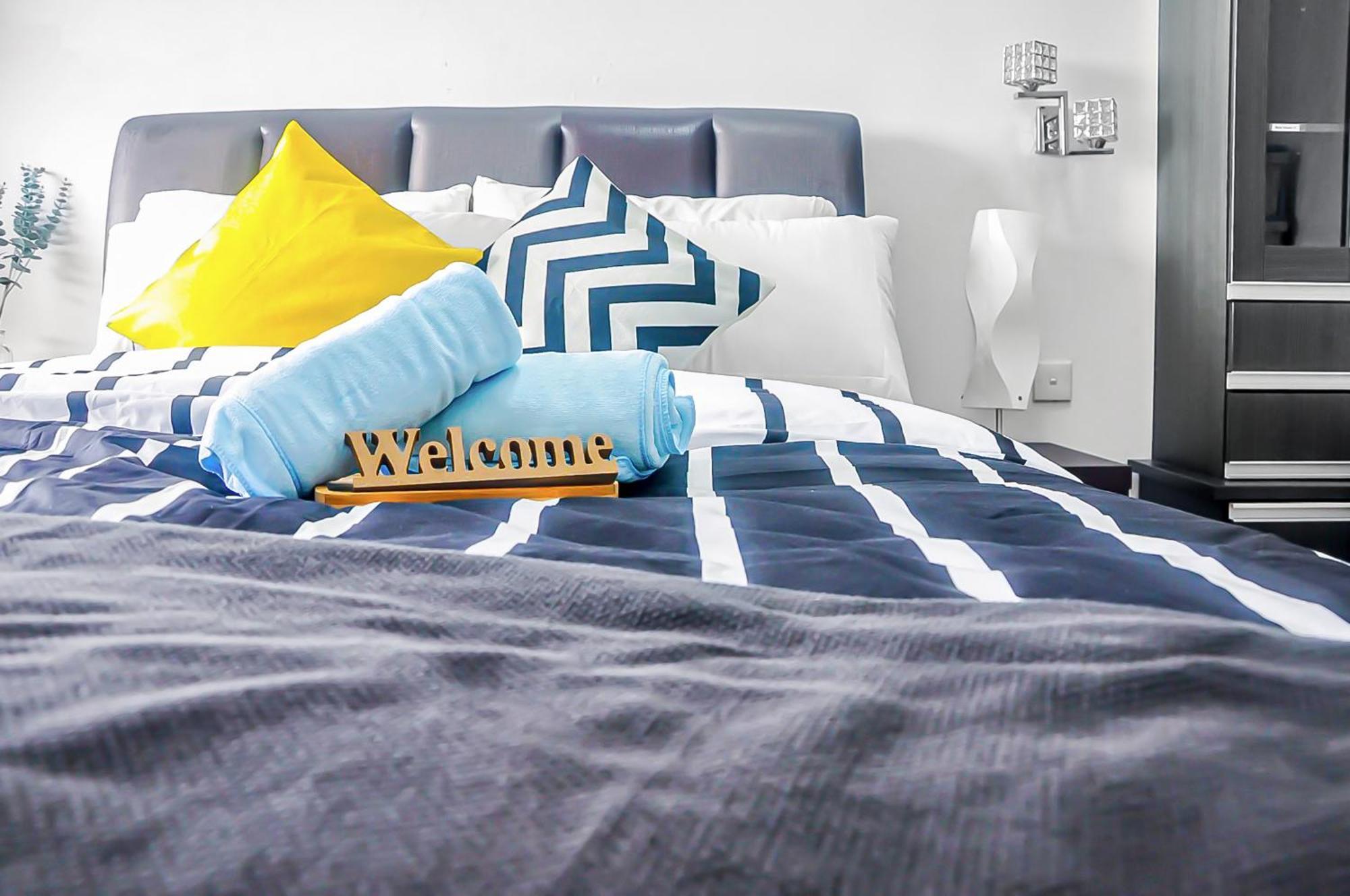 1 Bedroom Apartment, Melaka Cbd Town Center- Hosted By Private Locals Resident, Balcony With City Skyline View Or Seaview, Opposite Malls, Tv Box, 5 Minutes To Jonker Street, Malacca Εξωτερικό φωτογραφία